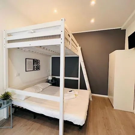 Padova 151 - Emera Apartamento *